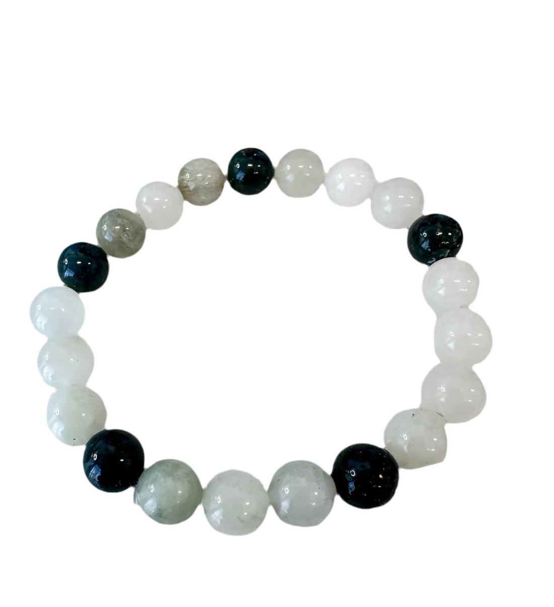 This 8 MM handmade beaded bracelet has been crafted using high-grade materials for a long-lasting wear. It is suitable for daily wear and can also be worn for special occasions.