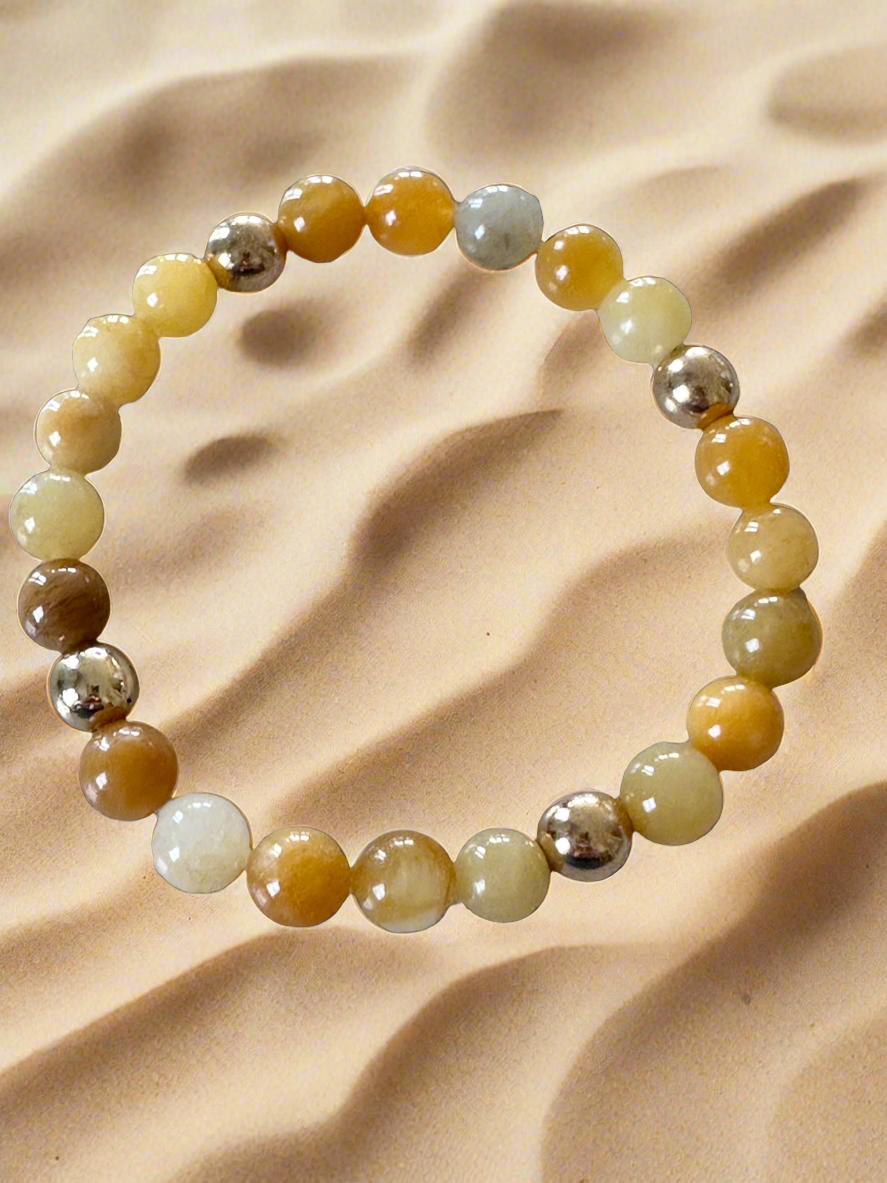 Amber stones with 18 K gold felt spacers stretch bracelet