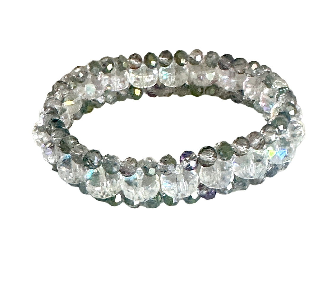 Austrian Crystal Glass Wheel Shape Round Faceted three tear Stretch Beaded Bracelet.