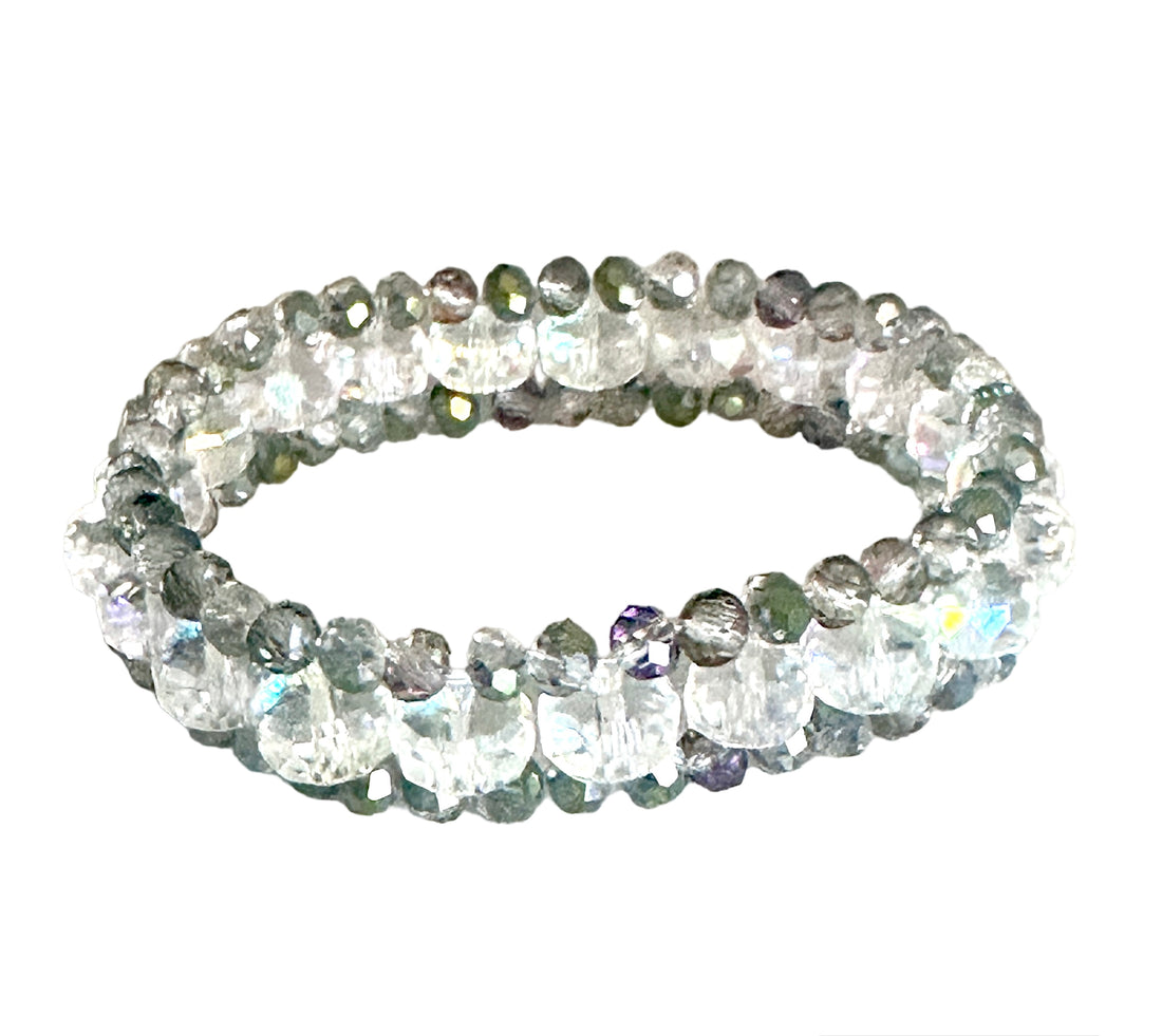 Austrian Crystal Glass Wheel Shape Round Faceted three tear Stretch Beaded Bracelet.